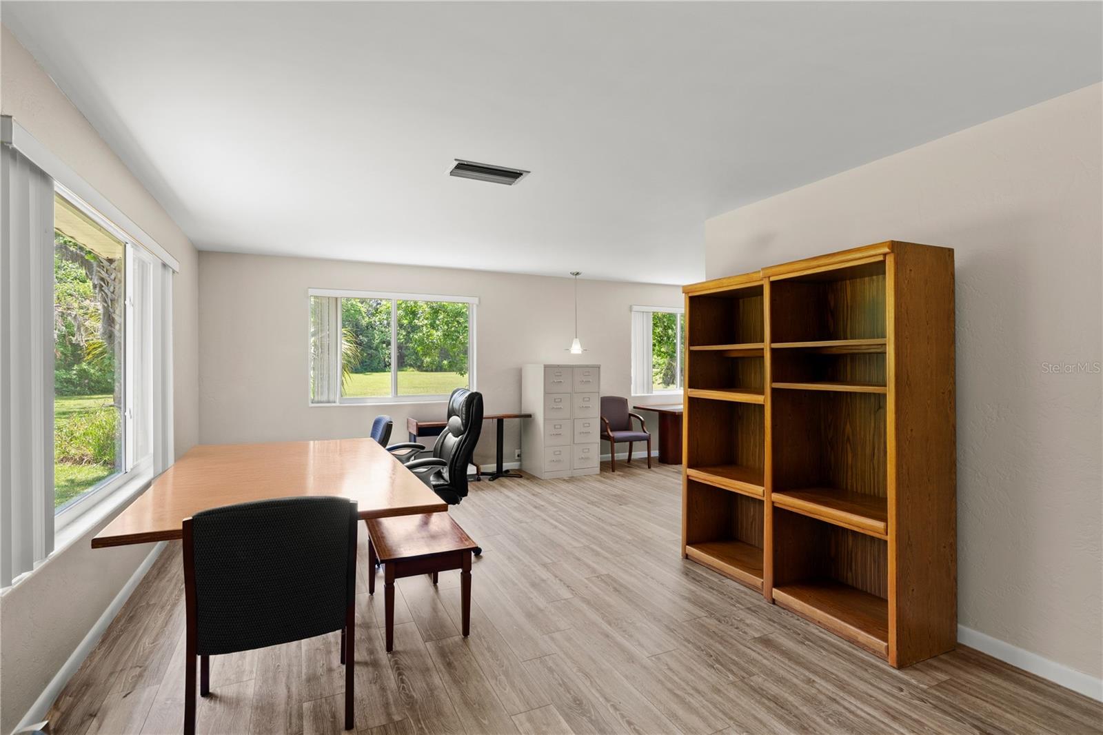 1010/1020 BIG TREE RD, DAYTONA BEACH, FL, 32119