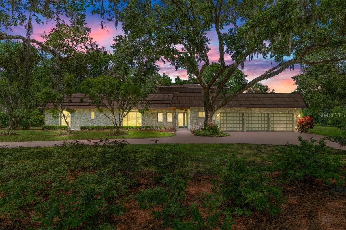 1010/1020 BIG TREE RD, DAYTONA BEACH, FL, 32119