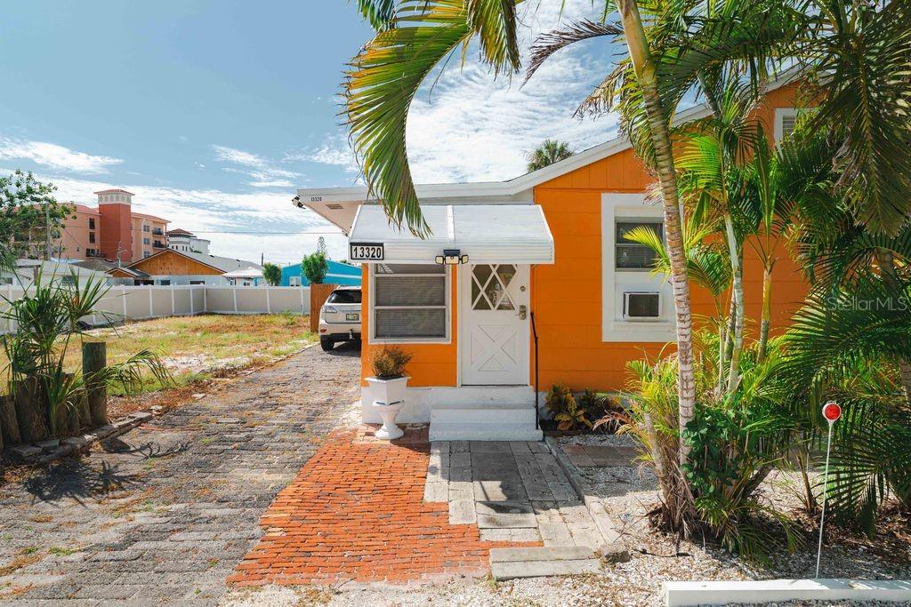 13320 2ND ST E, MADEIRA BEACH, FL, 33708