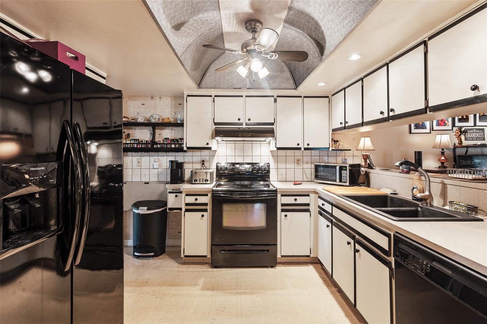 1230 VAN DALE AVE, SPRING HILL, FL, 34608