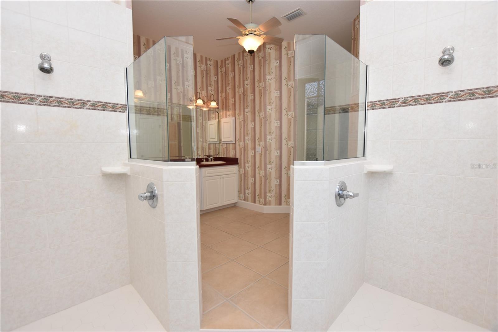 4435 WINDING OAKS CIR, MULBERRY, FL, 33860