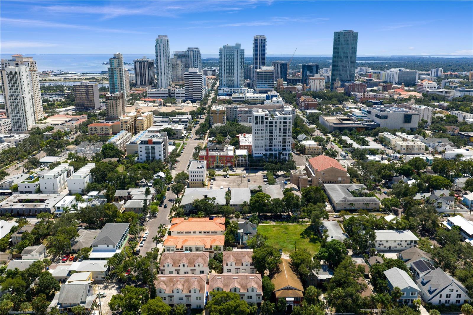 220 7TH AVE N #220, ST PETERSBURG, FL, 33701