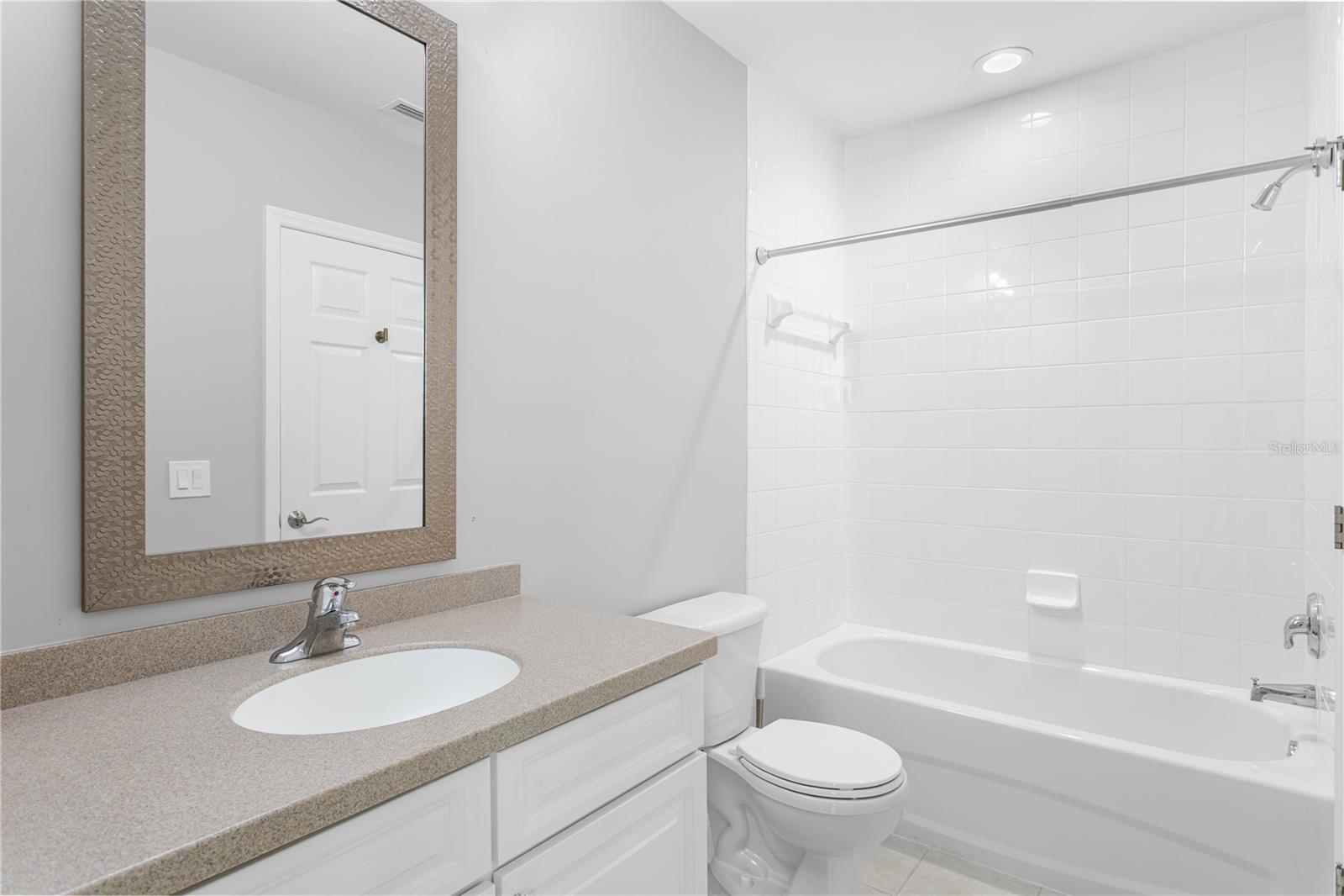 220 7TH AVE N #220, ST PETERSBURG, FL, 33701