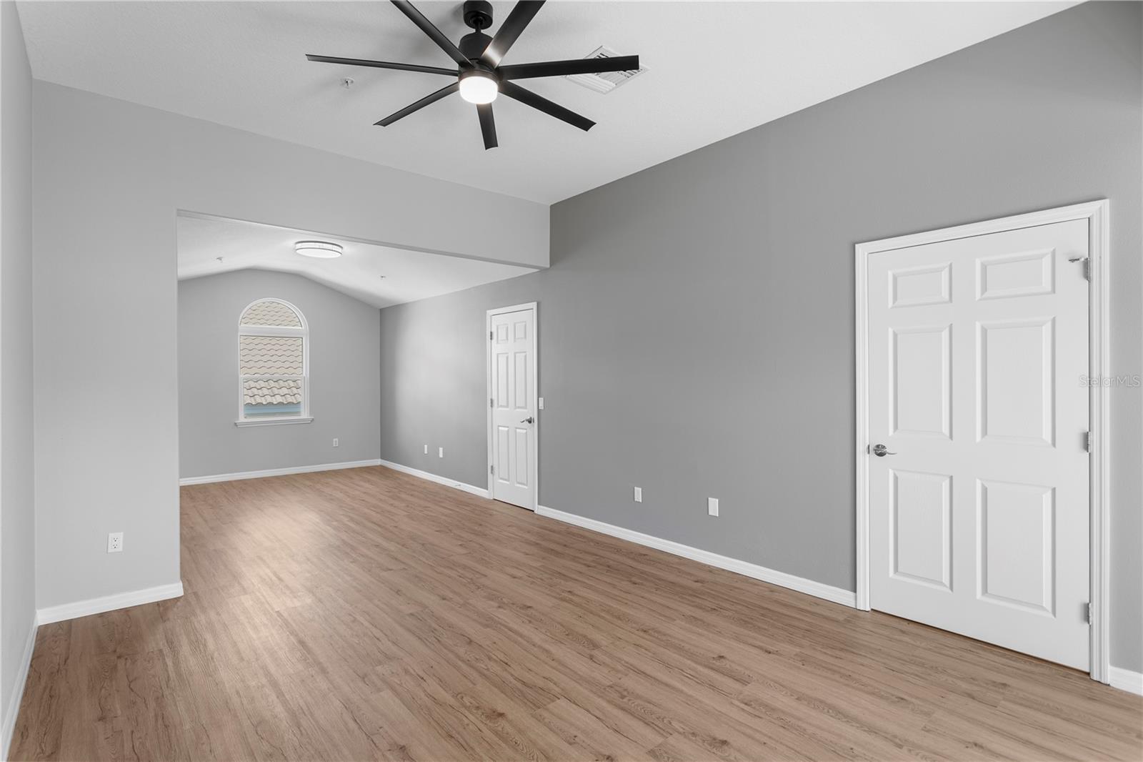 220 7TH AVE N #220, ST PETERSBURG, FL, 33701