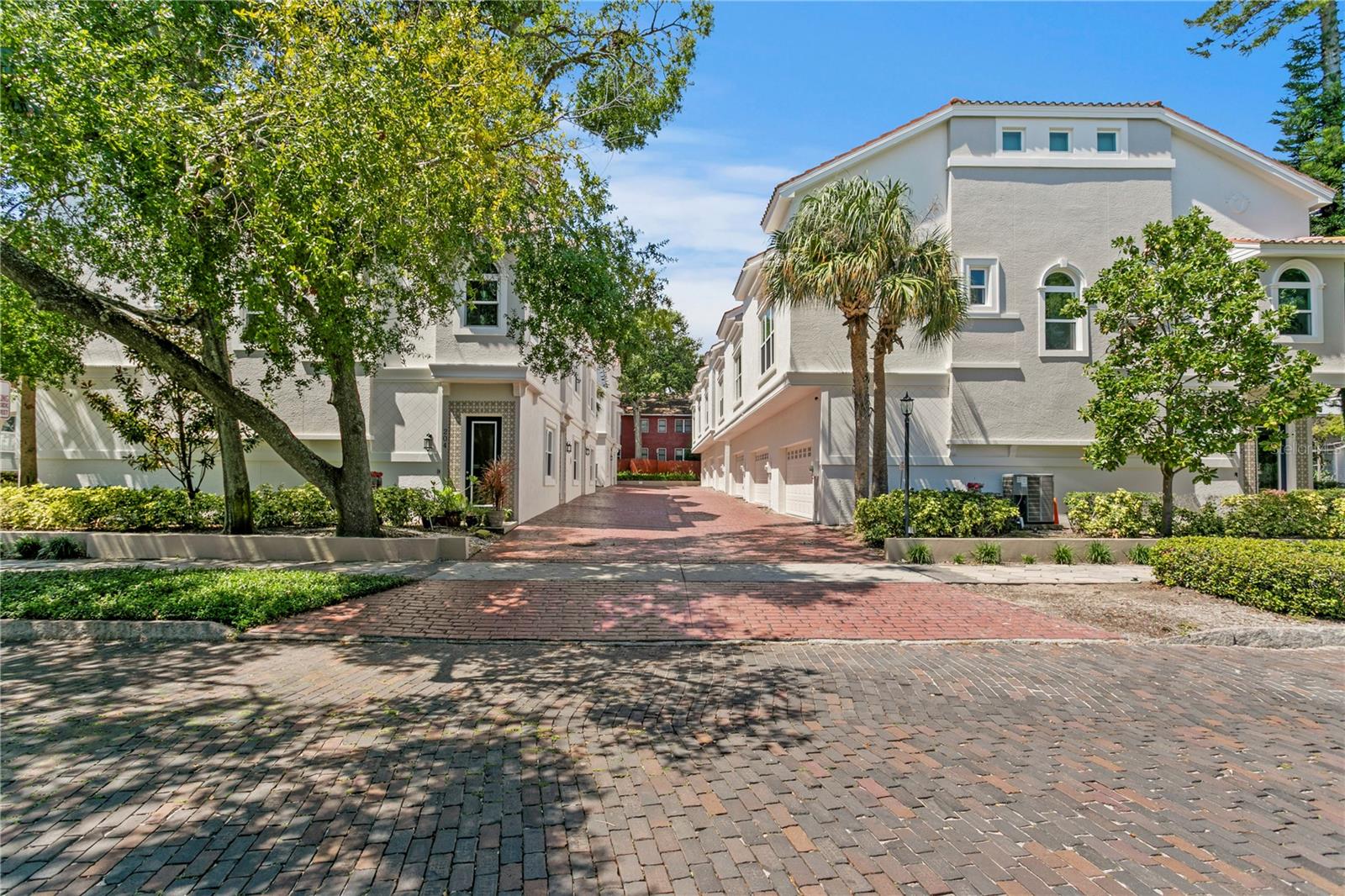 220 7TH AVE N #220, ST PETERSBURG, FL, 33701