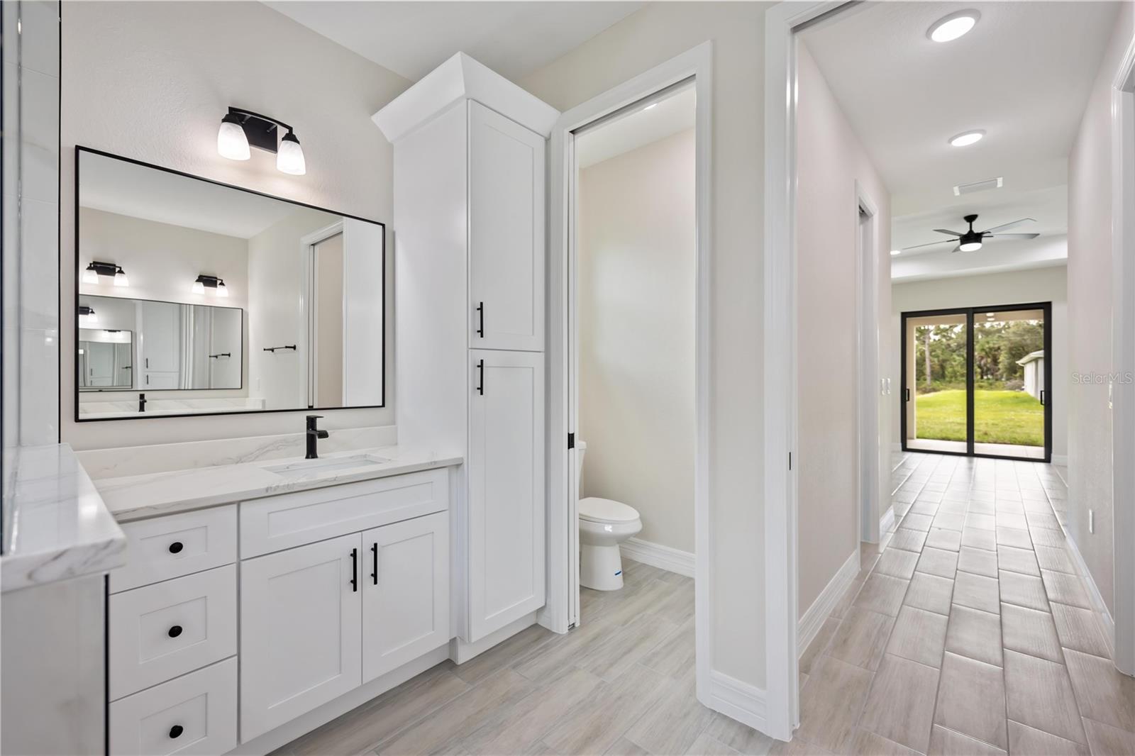 18375 HARRISON AVE, PORT CHARLOTTE, FL, 33954