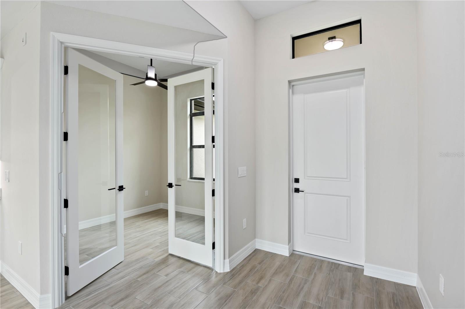 18375 HARRISON AVE, PORT CHARLOTTE, FL, 33954