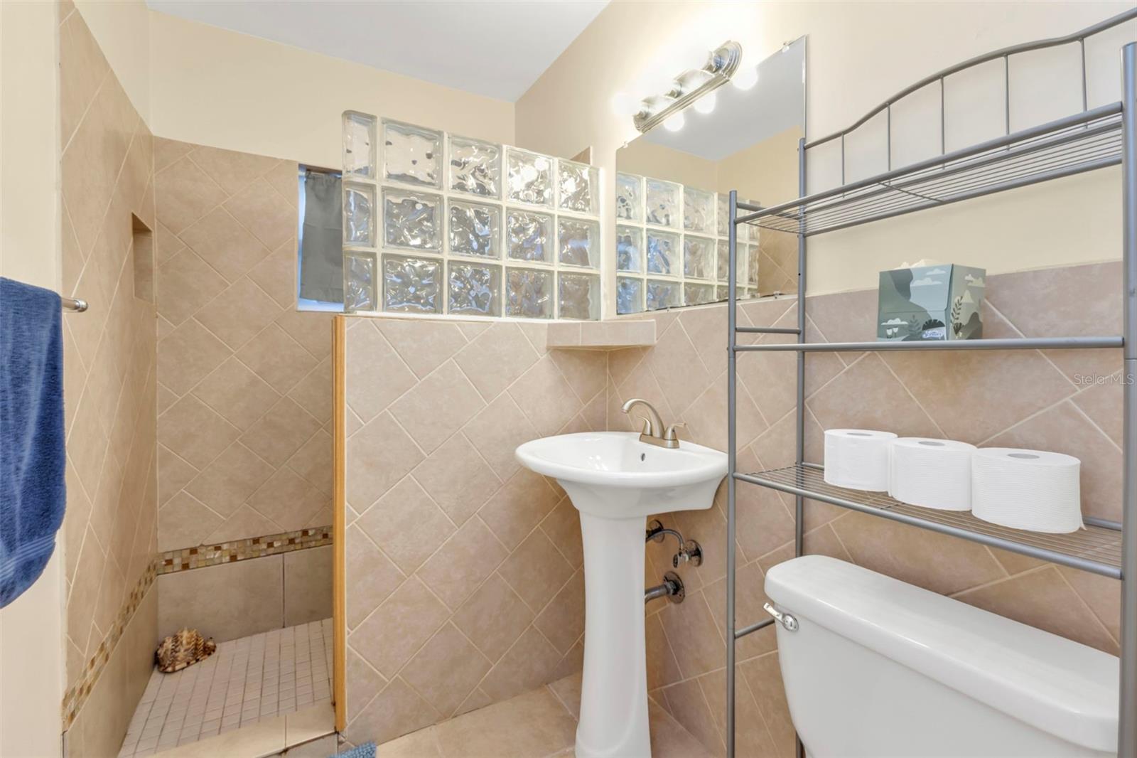 2440 EDNOR ST, PORT CHARLOTTE, FL, 33952