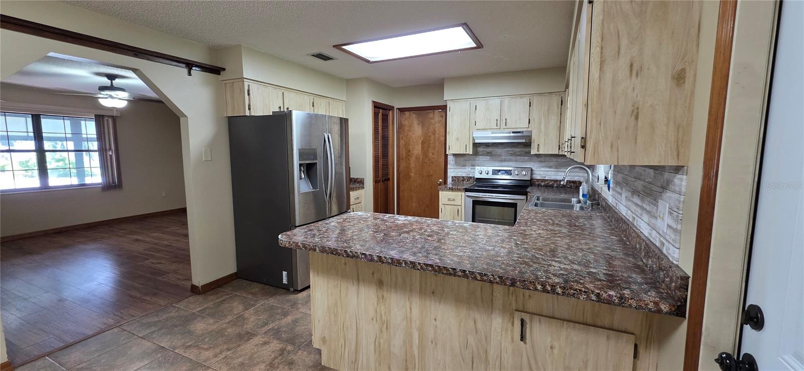 40116 PARKINSONIA ST, LADY LAKE, FL, 32159