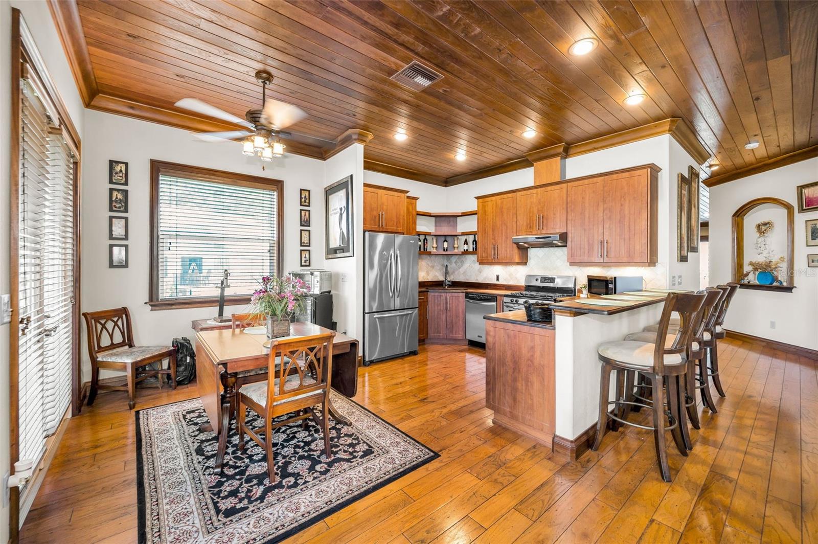 6141 LAFAYETTE ST, NEW PORT RICHEY, FL, 34652