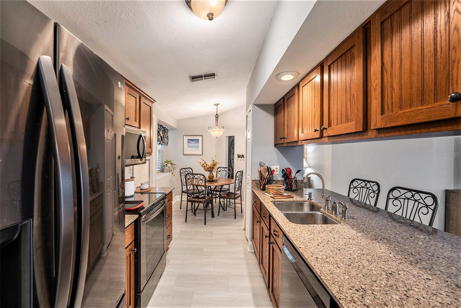 643 SATINLEAF AVE, OLDSMAR, FL, 34677