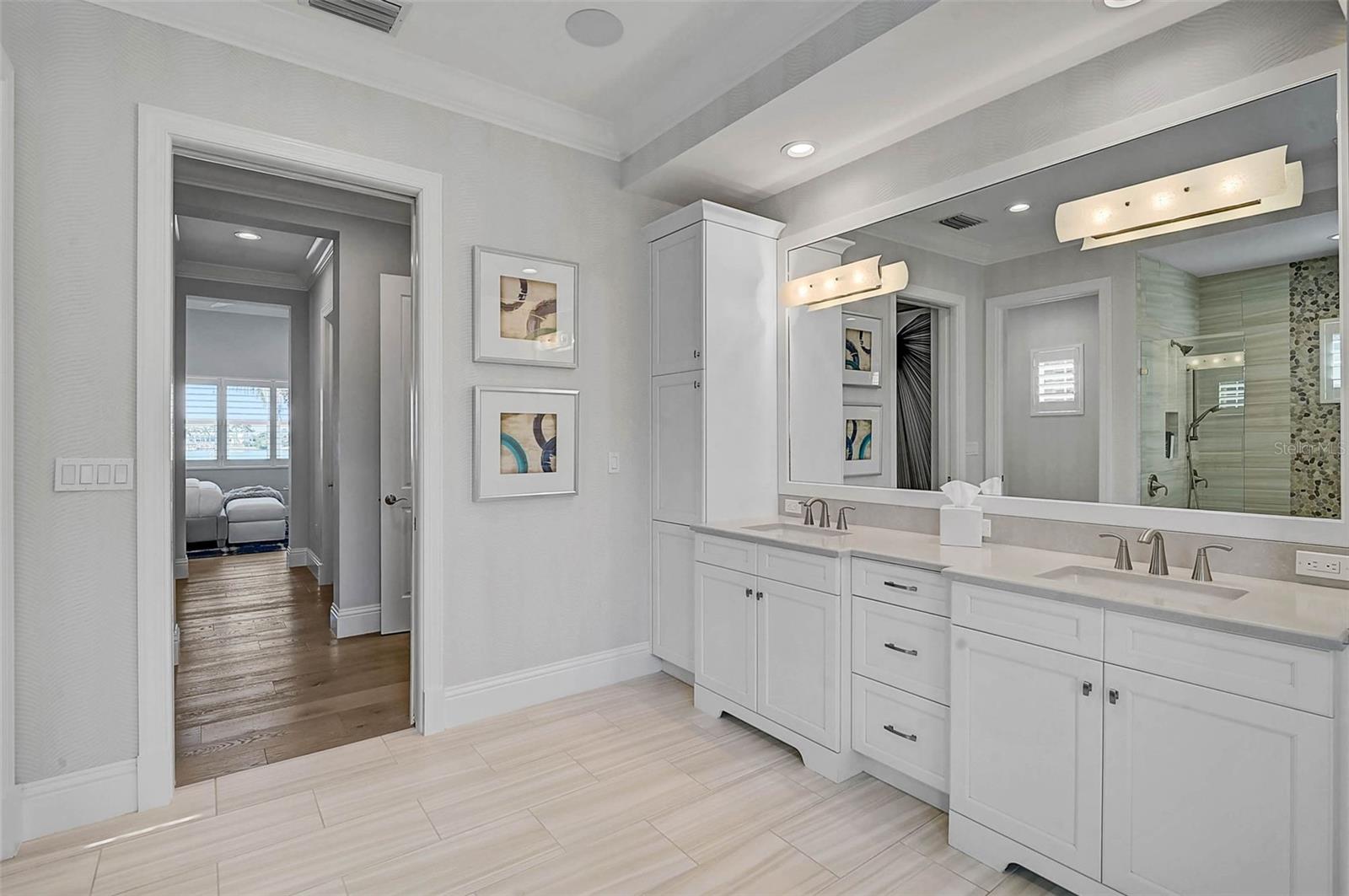 A4669993 Property Photo