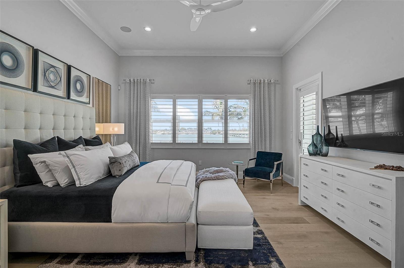 A4669993 Property Photo