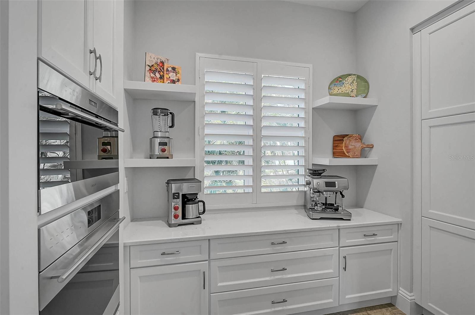 A4669993 Property Photo