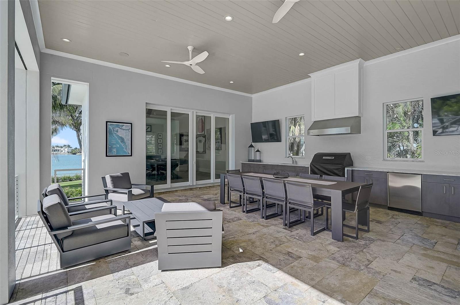 A4669993 Property Photo