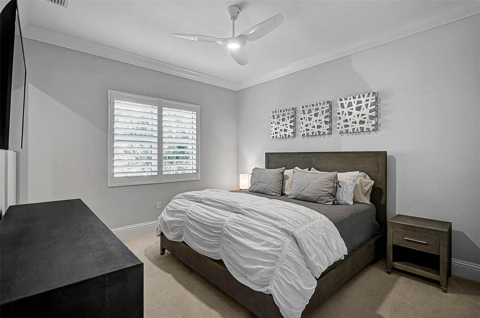 A4669993 Property Photo