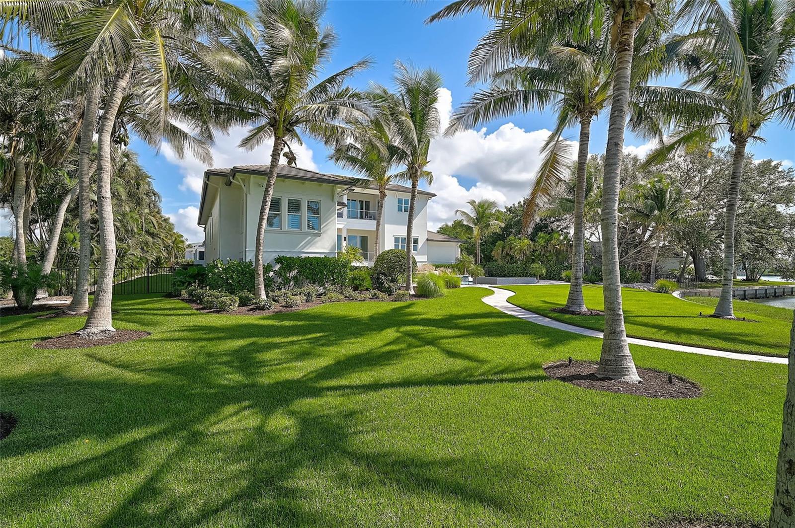 A4669993 Property Photo