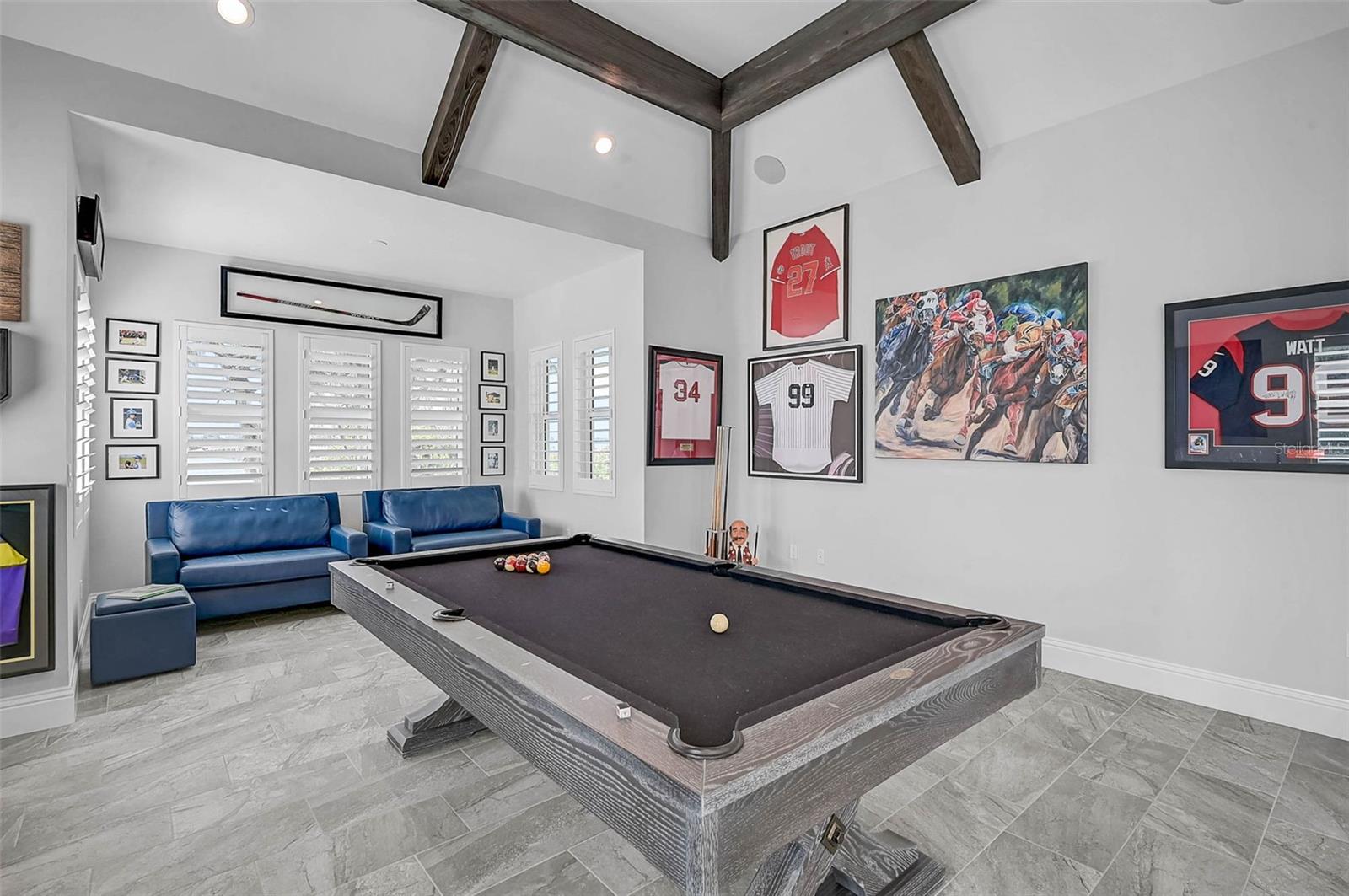 A4669993 Property Photo