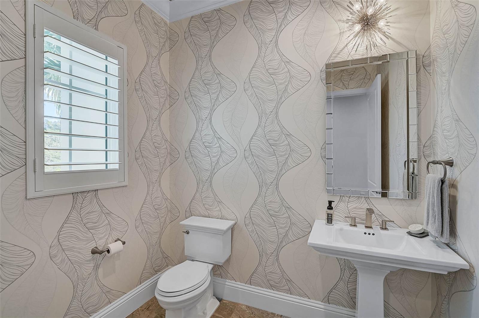 A4669993 Property Photo