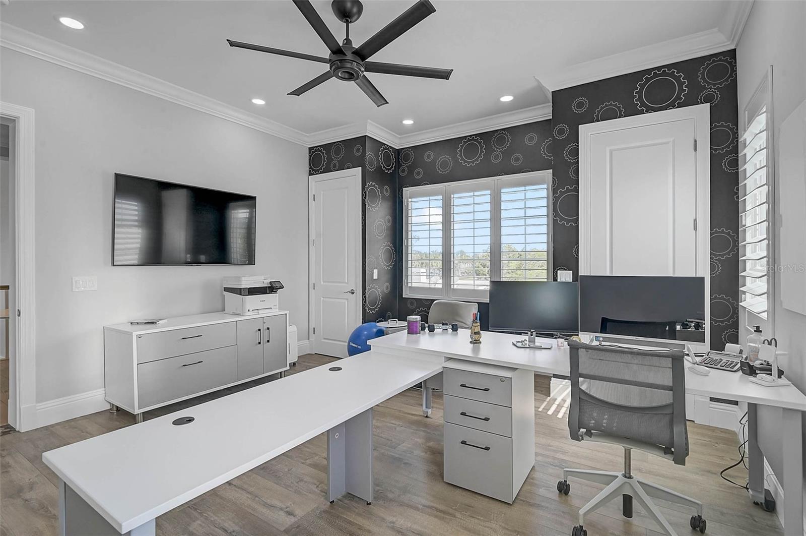 A4669993 Property Photo