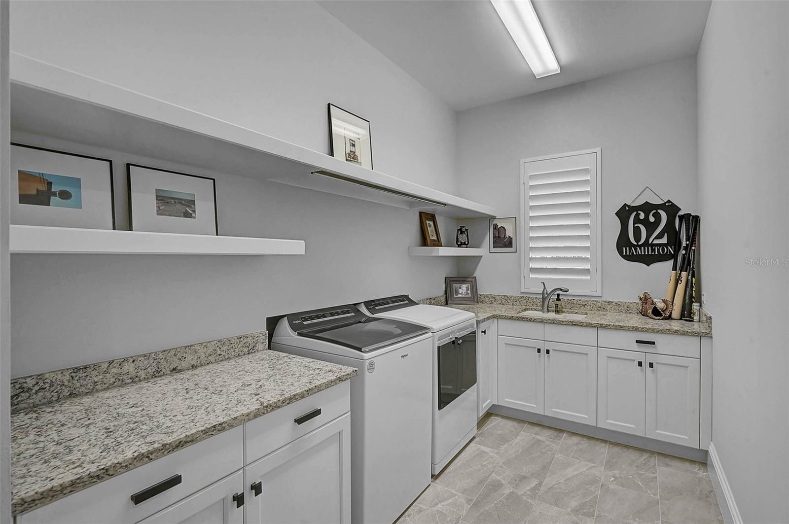 A4669993 Property Photo