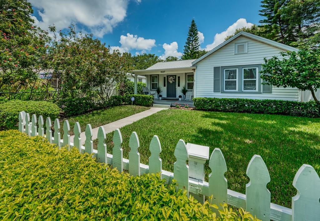 1037 18TH AVE N, ST PETERSBURG, FL, 33704