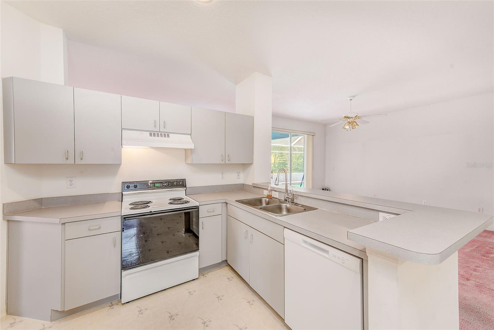 3454 SILVER MEADOW WAY, PLANT CITY, FL, 33566