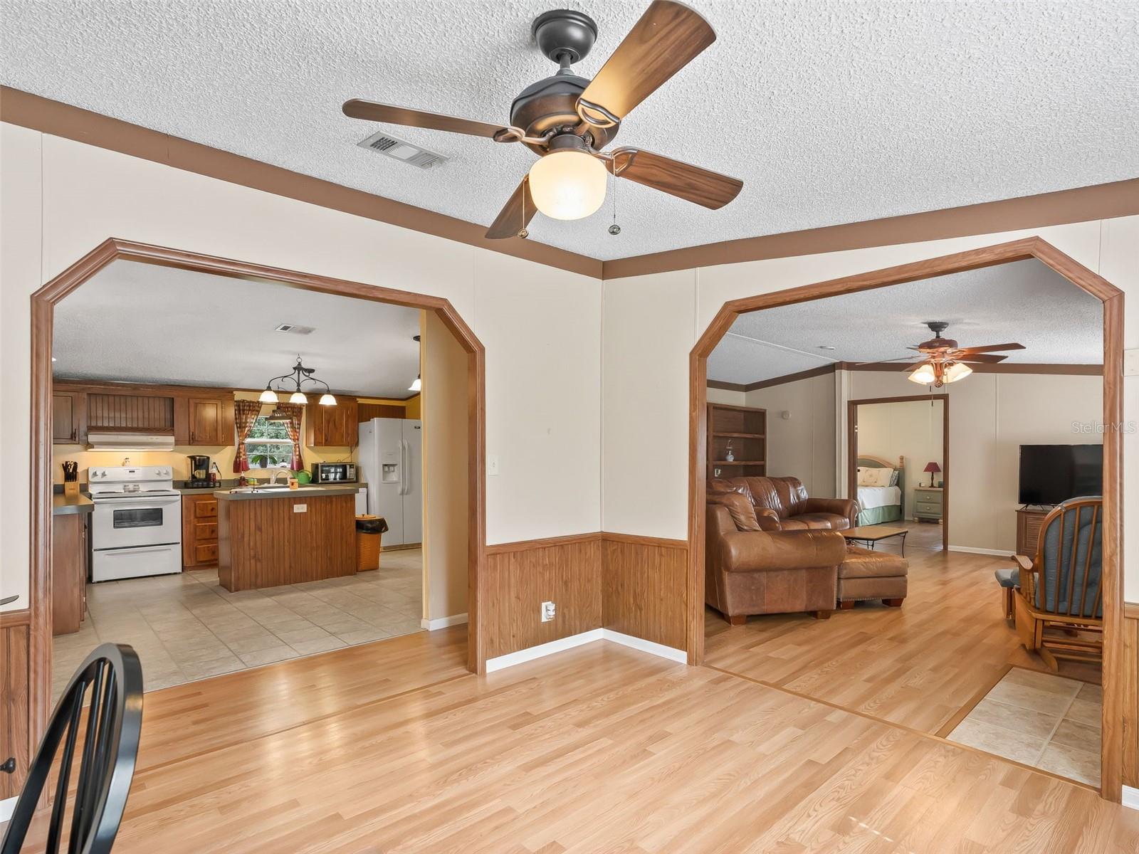 1814 CR 739, WEBSTER, FL, 33597