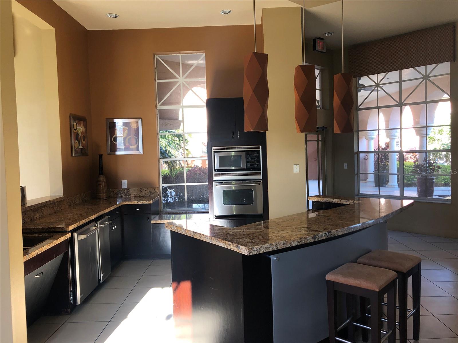 5572 METROWEST BLVD #5-105, ORLANDO, FL, 32811