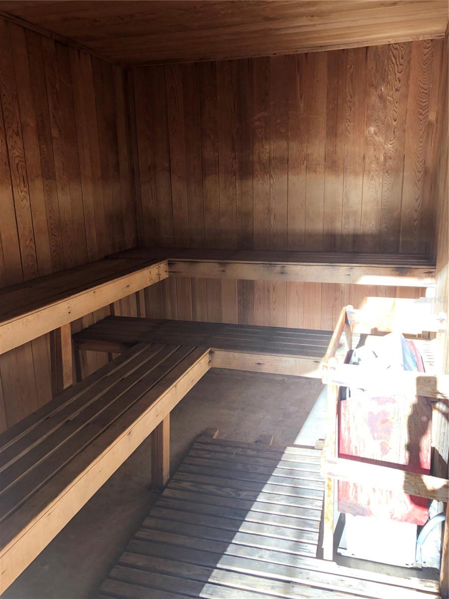 5572 METROWEST BLVD #5-105, ORLANDO, FL, 32811