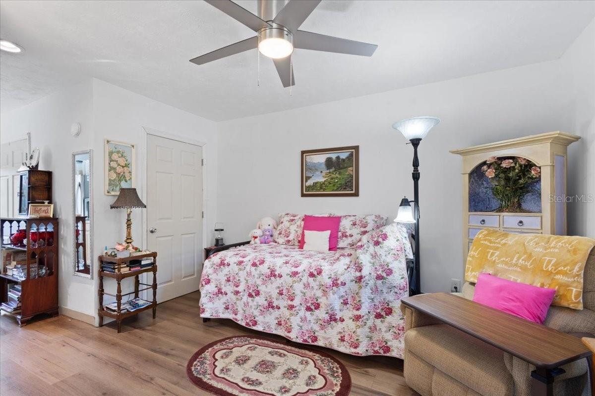 2710 NW COUNTY ROAD 340, BELL, FL, 32619