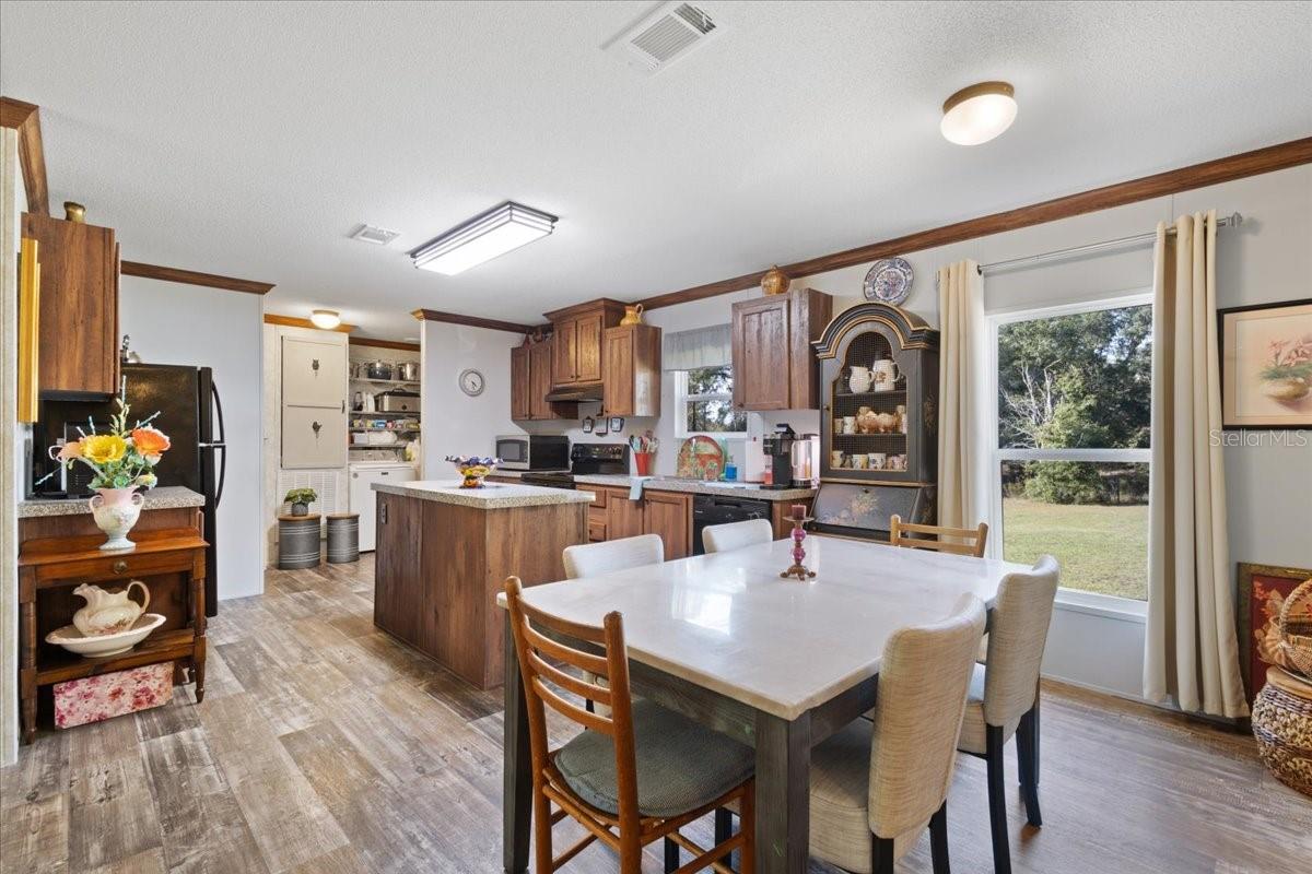 2710 NW COUNTY ROAD 340, BELL, FL, 32619