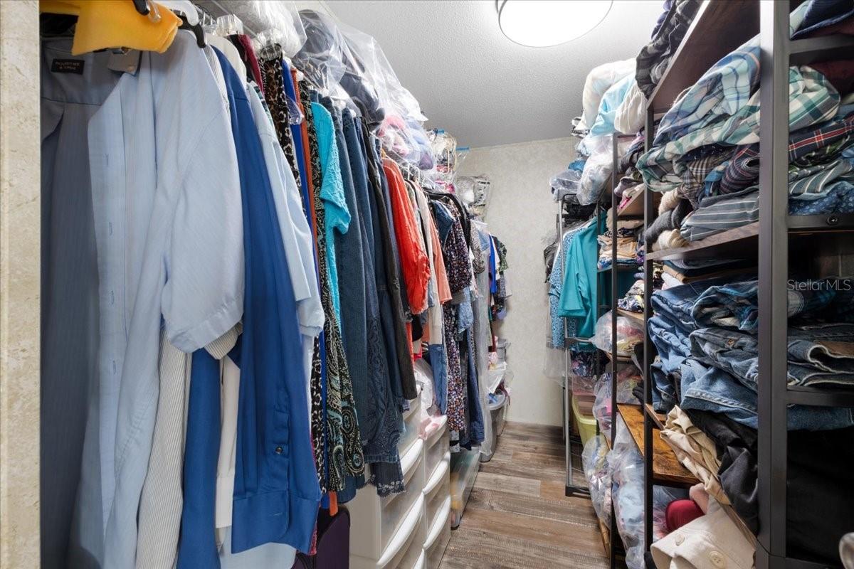 2710 NW COUNTY ROAD 340, BELL, FL, 32619