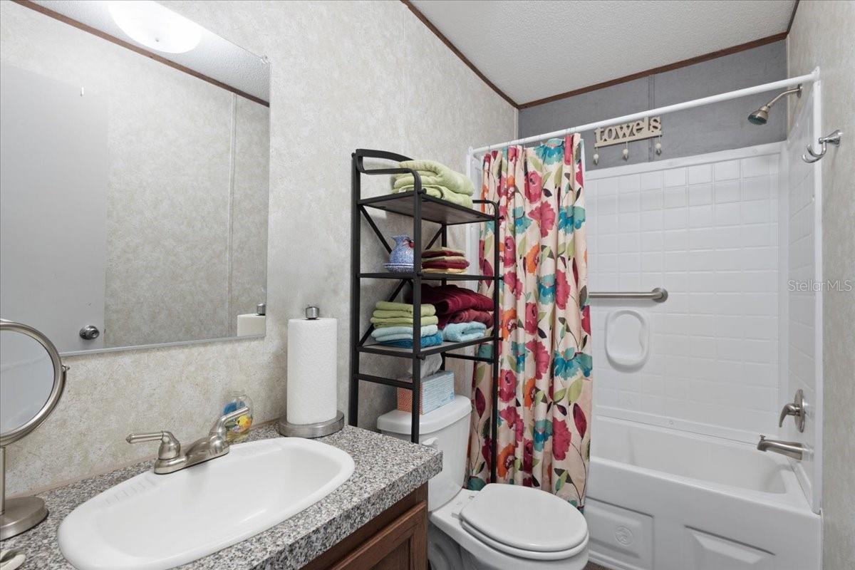 2710 NW COUNTY ROAD 340, BELL, FL, 32619