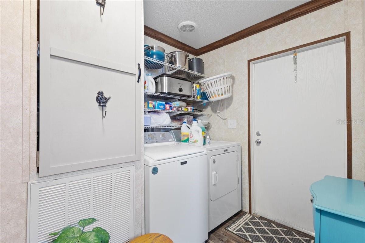 2710 NW COUNTY ROAD 340, BELL, FL, 32619