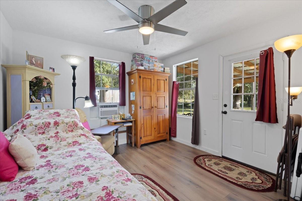 2710 NW COUNTY ROAD 340, BELL, FL, 32619