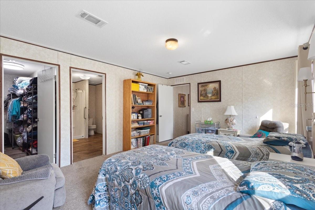 2710 NW COUNTY ROAD 340, BELL, FL, 32619