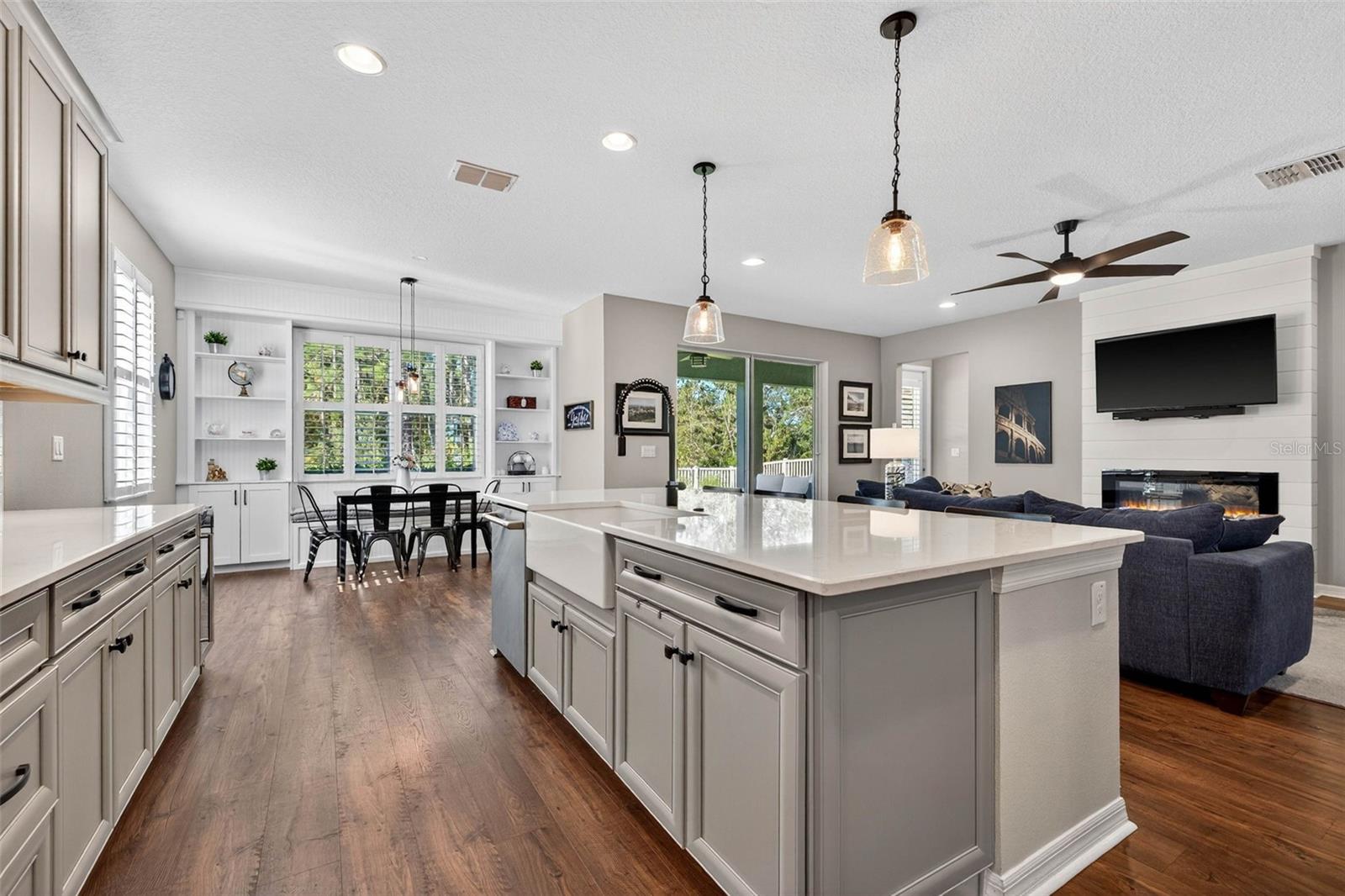 22354 WOODMEN HALL DR, LAND O LAKES, FL, 34637