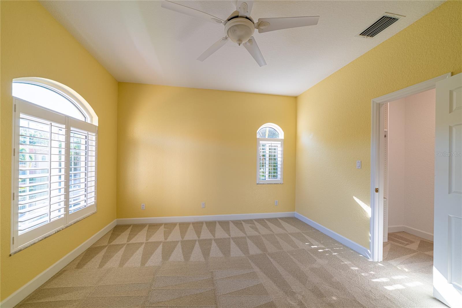 6249 VISTA VERDE DR W, ST PETERSBURG, FL, 33707