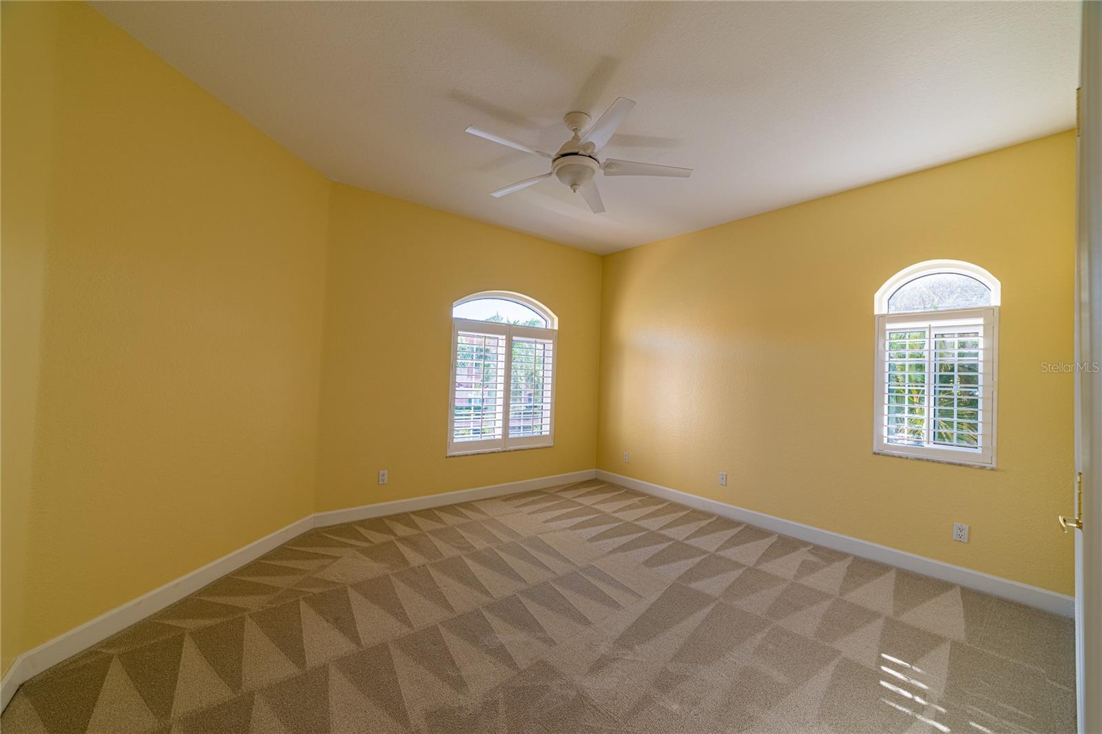 6249 VISTA VERDE DR W, ST PETERSBURG, FL, 33707