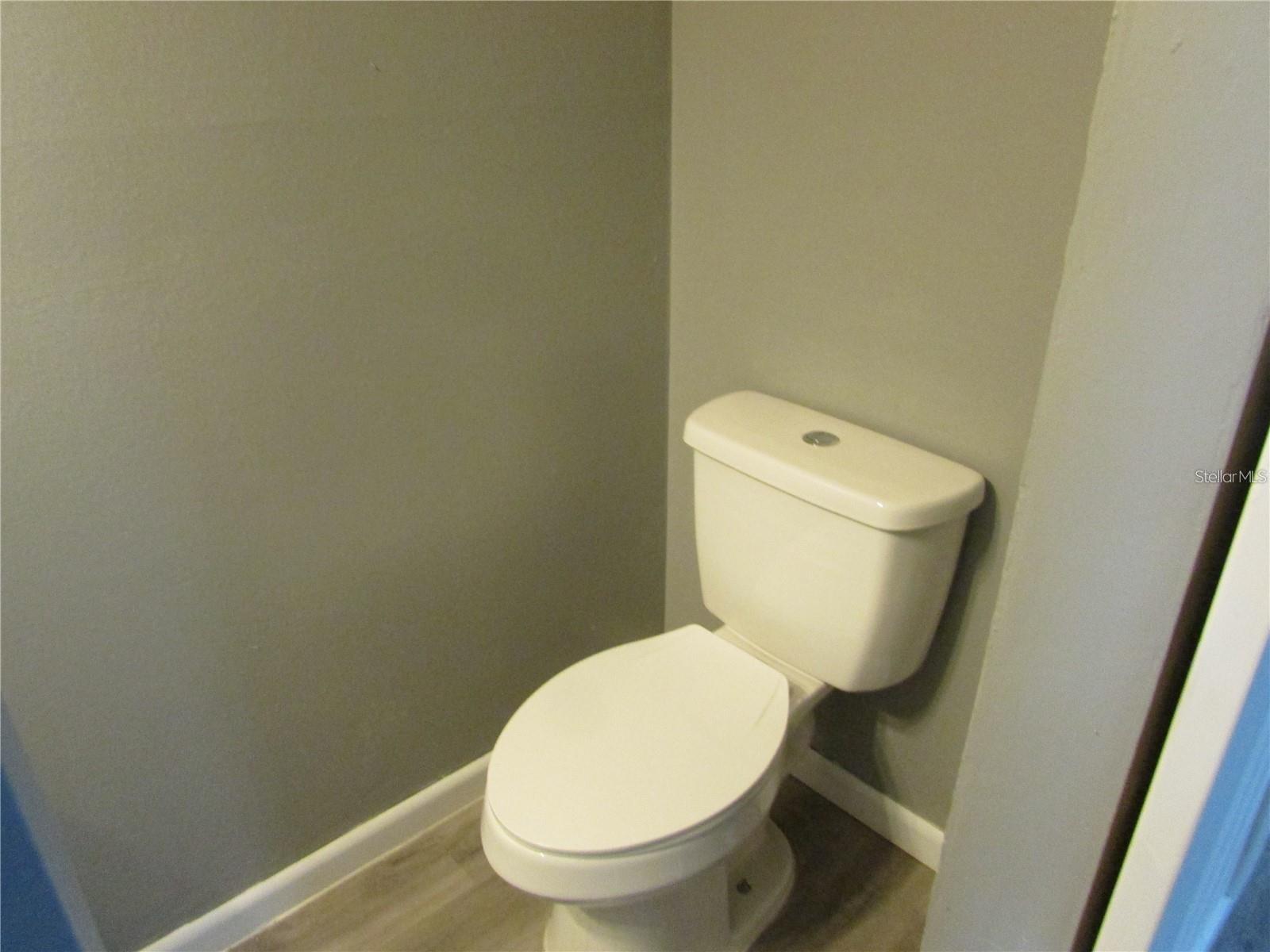 5305 ABINGER CT, TAMPA, FL, 33624