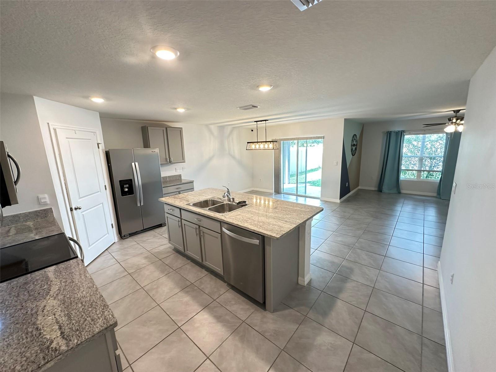 8557 TRIUMPH CIR, WILDWOOD, FL, 34785