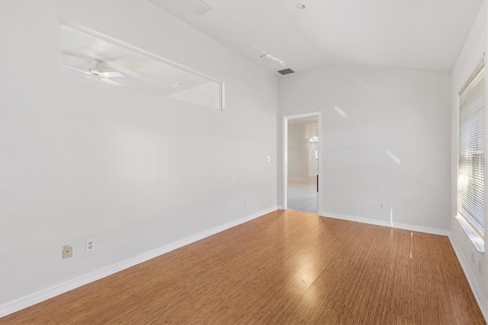 5610 KING JAMES AVE, LEESBURG, FL, 34748