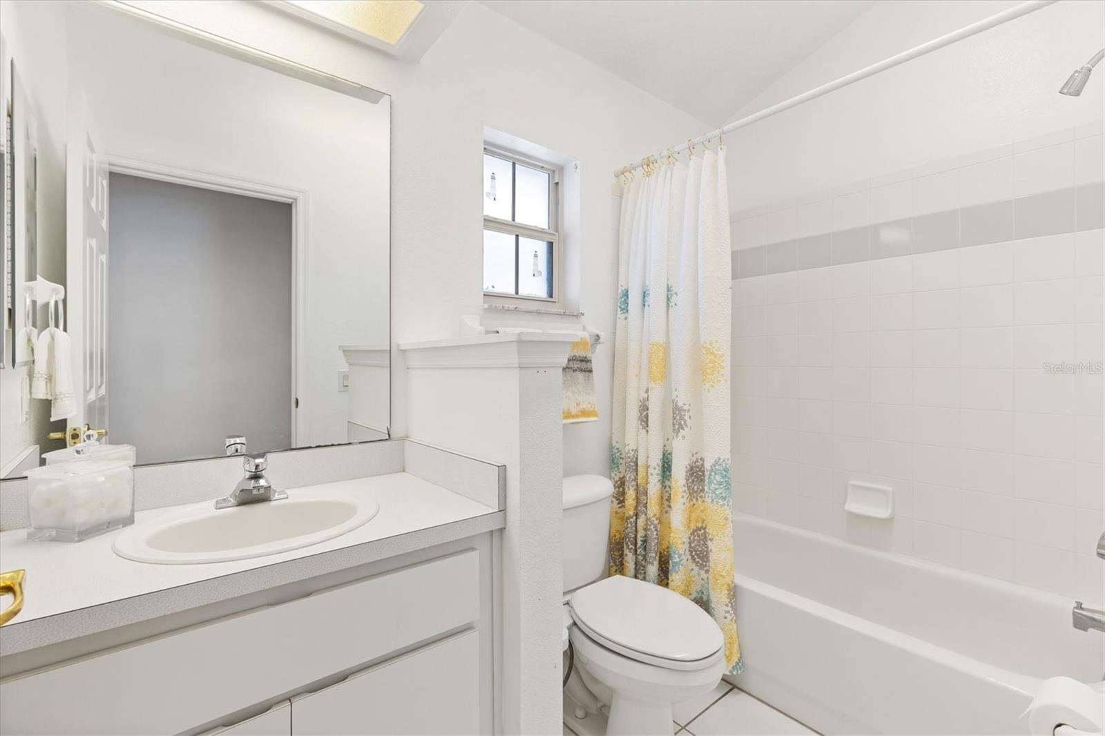 5610 KING JAMES AVE, LEESBURG, FL, 34748