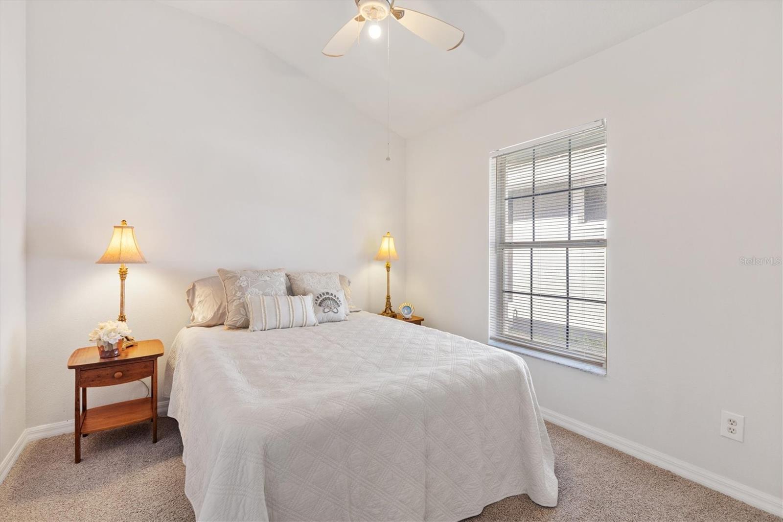 5610 KING JAMES AVE, LEESBURG, FL, 34748