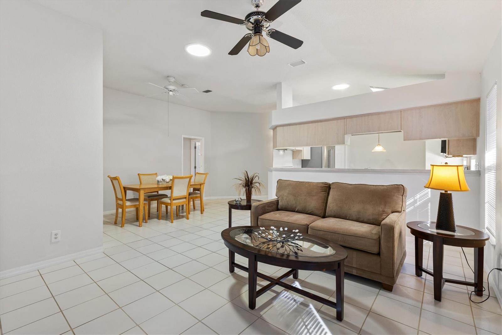 5610 KING JAMES AVE, LEESBURG, FL, 34748