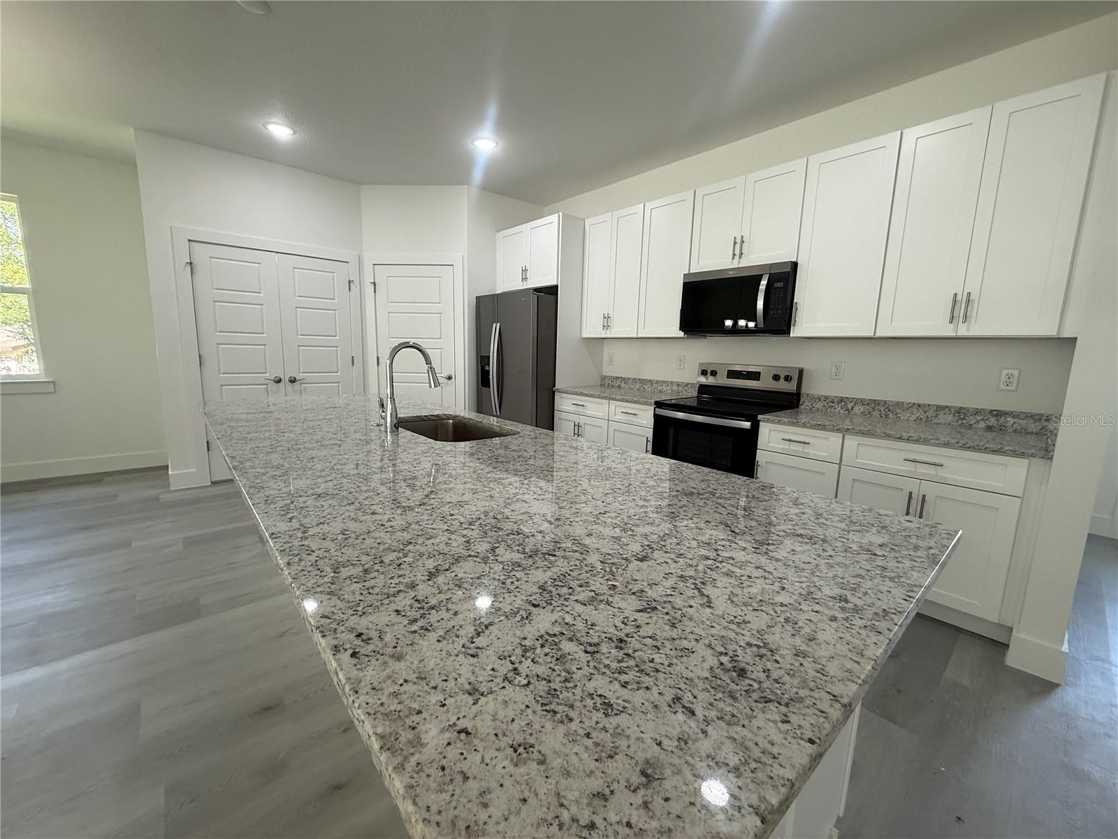 10034 N DARWIN WAY, CITRUS SPRINGS, FL, 34434