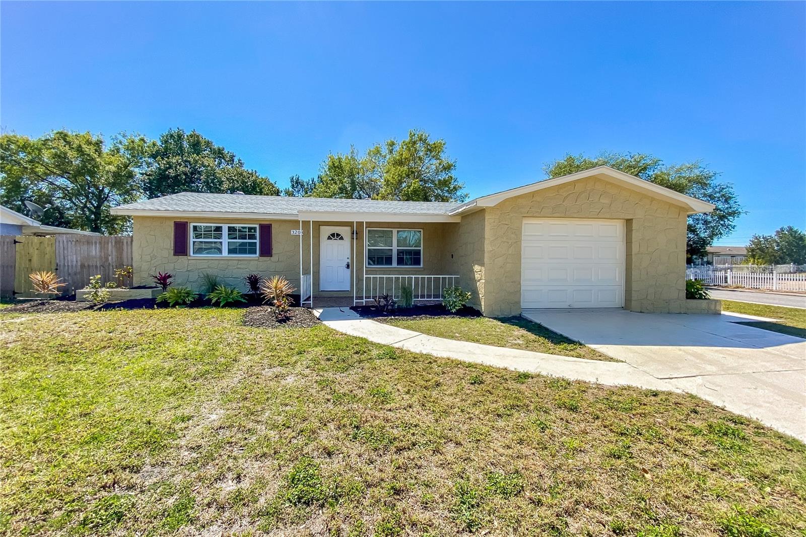 3208 PRIMROSE DR, HOLIDAY, FL, 34691