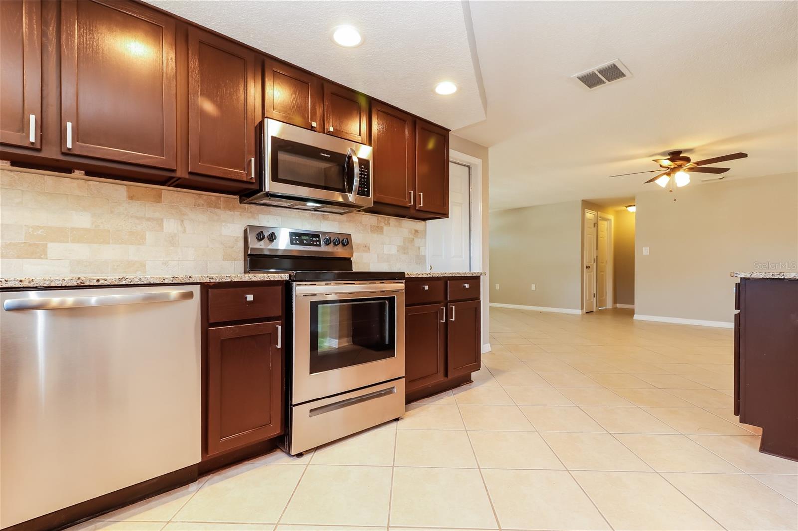 3208 PRIMROSE DR, HOLIDAY, FL, 34691