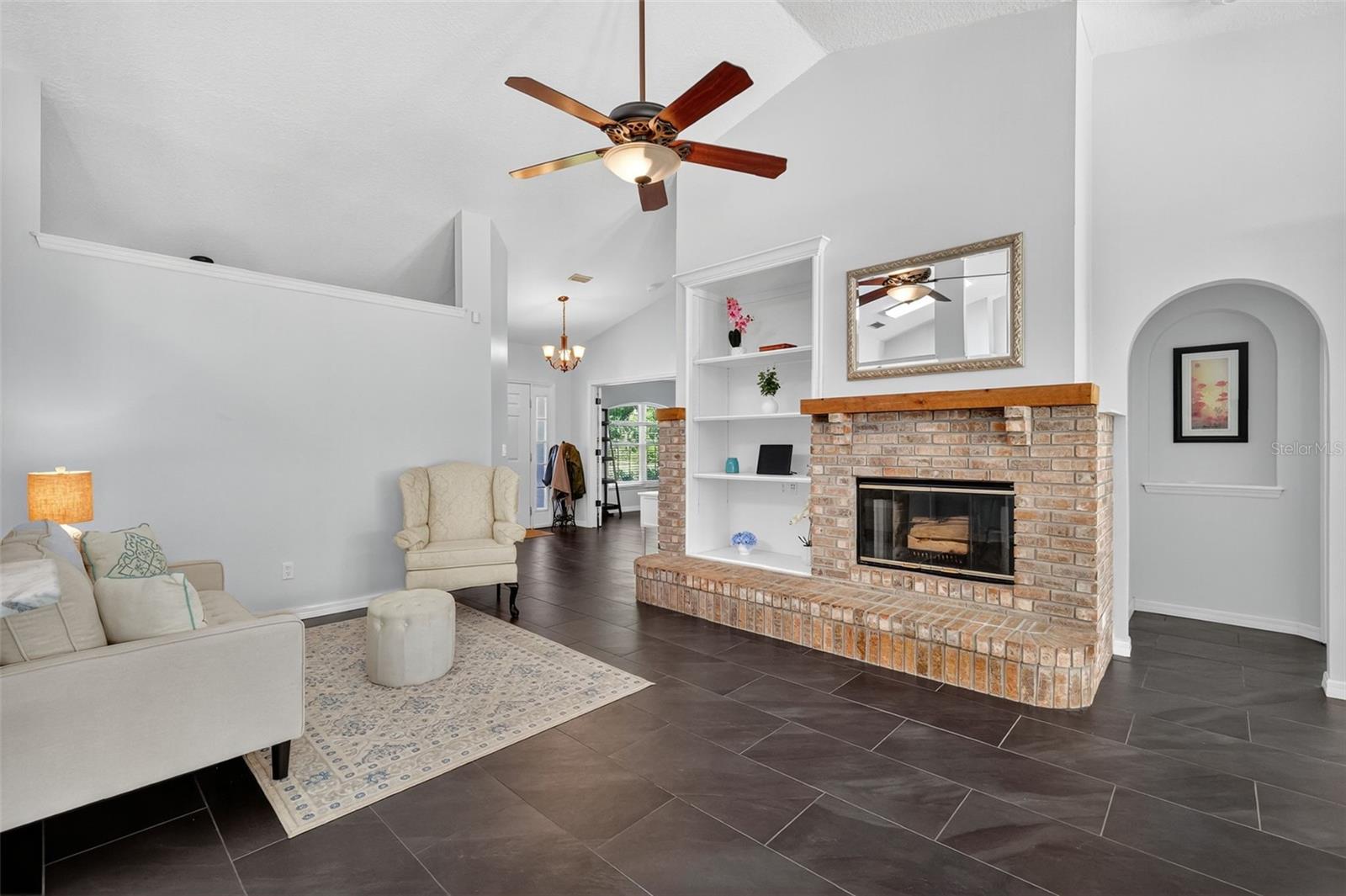 33043 WINDY OAK ST, SORRENTO, FL, 32776